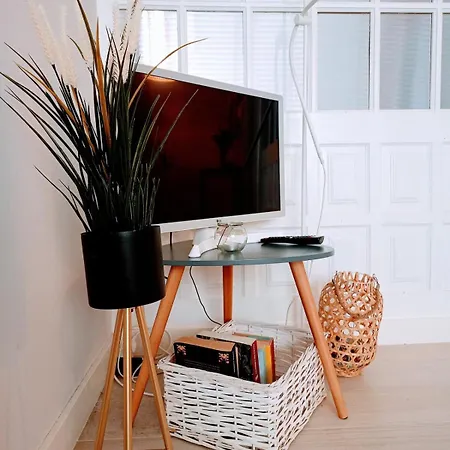 & Cozy Estudio En Centro Appartement Viveiro